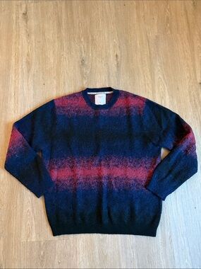 Percival Men's Navy and Red Crewneck Mohair Blend Sweater M
